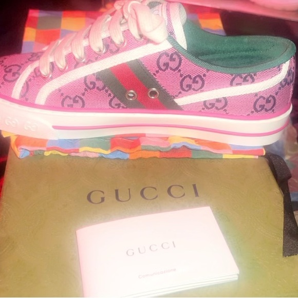 Woman’s Pink Gucci tennis set - Picture 5 of 9